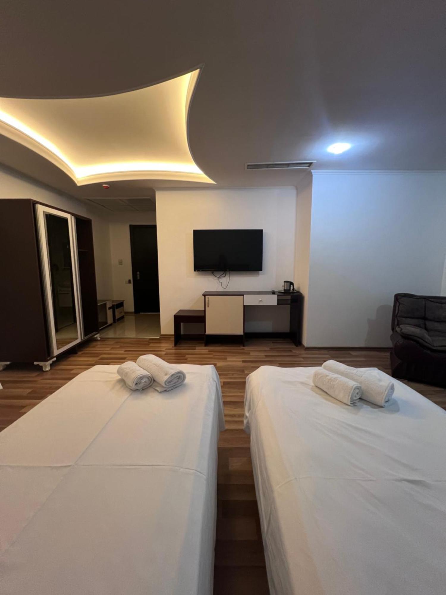 Hotel Argo บาทูมิ ภายนอก รูปภาพ