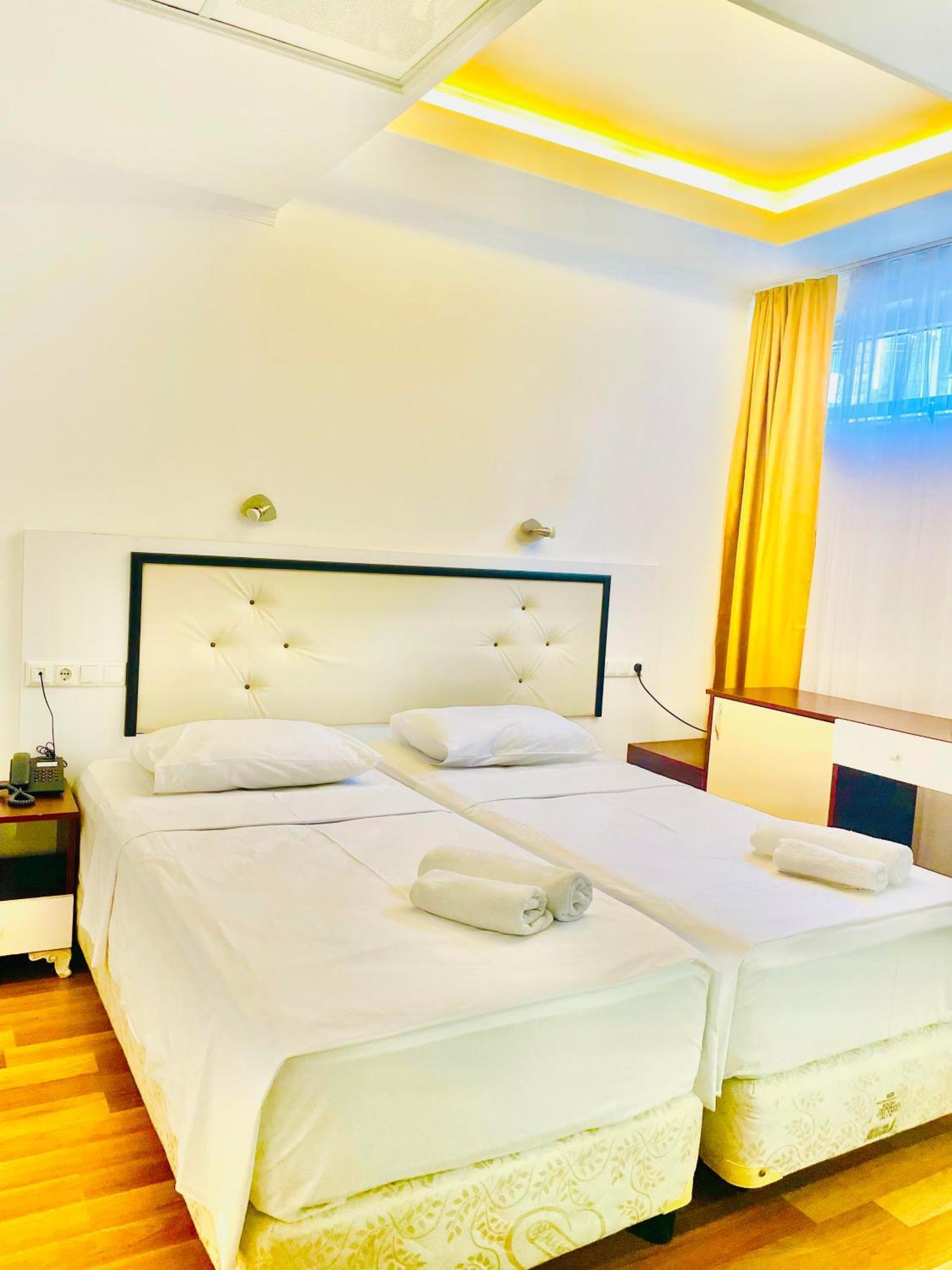 Hotel Argo บาทูมิ ภายนอก รูปภาพ