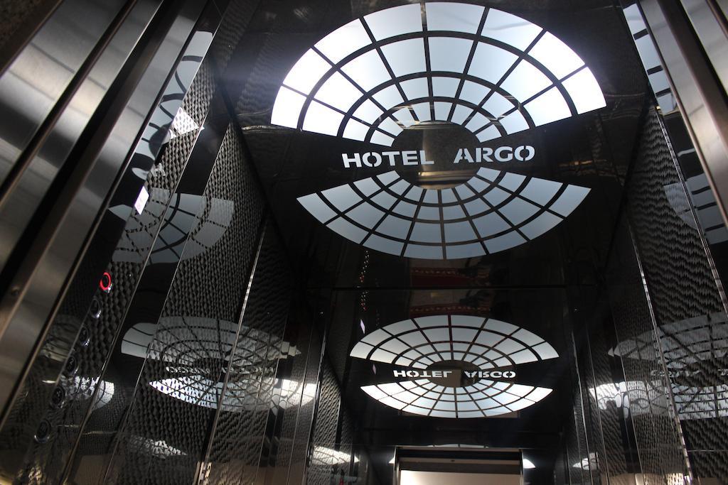 Hotel Argo บาทูมิ ภายนอก รูปภาพ